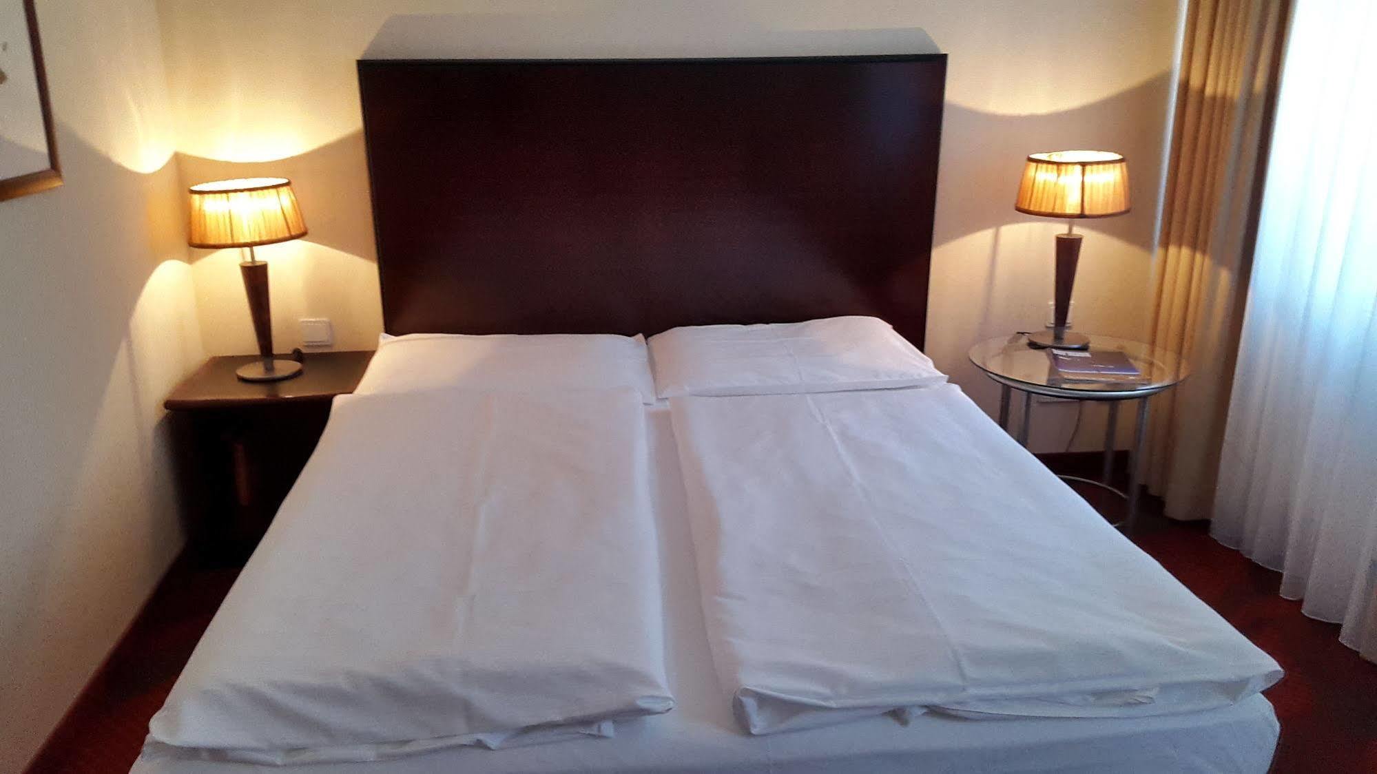 Sorat Hotel Cottbus Habitación foto